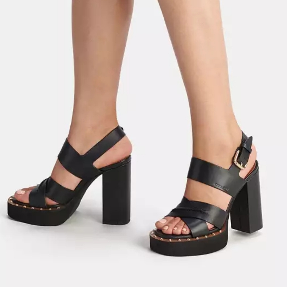 *ON SALE* COACH - *GoRGeOuS* CE285  CALLIE Leather Sandal - Sz 8 NEW!